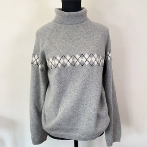 Clan Douglas Scotland Cashmere Turtle Neck Sweater